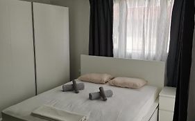 SKG Central Deluxe Studios